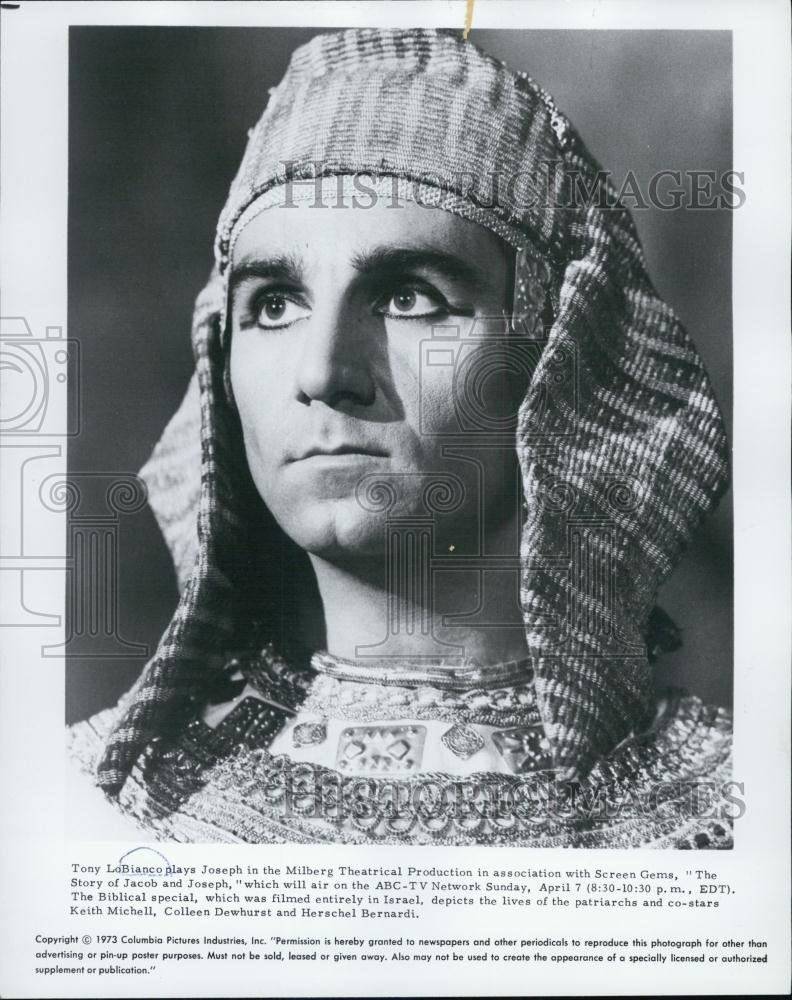 1973 Press Photo Actor Tony LoBianco Stars In &quot;The Story Of Jacob And Joseph&quot; - Historic Images