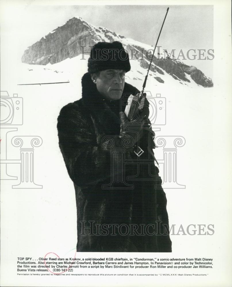 1981 Press Photo English Actor Oliver Reed Starring In &quot;Condorman&quot; - RSL04489 - Historic Images