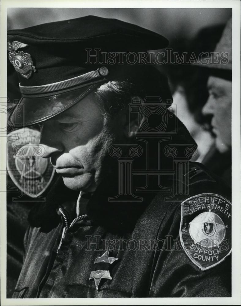 1984 Press Photo Capt John Malone Suffolk County Sheriff&#39;s Dept - RSL43671 - Historic Images