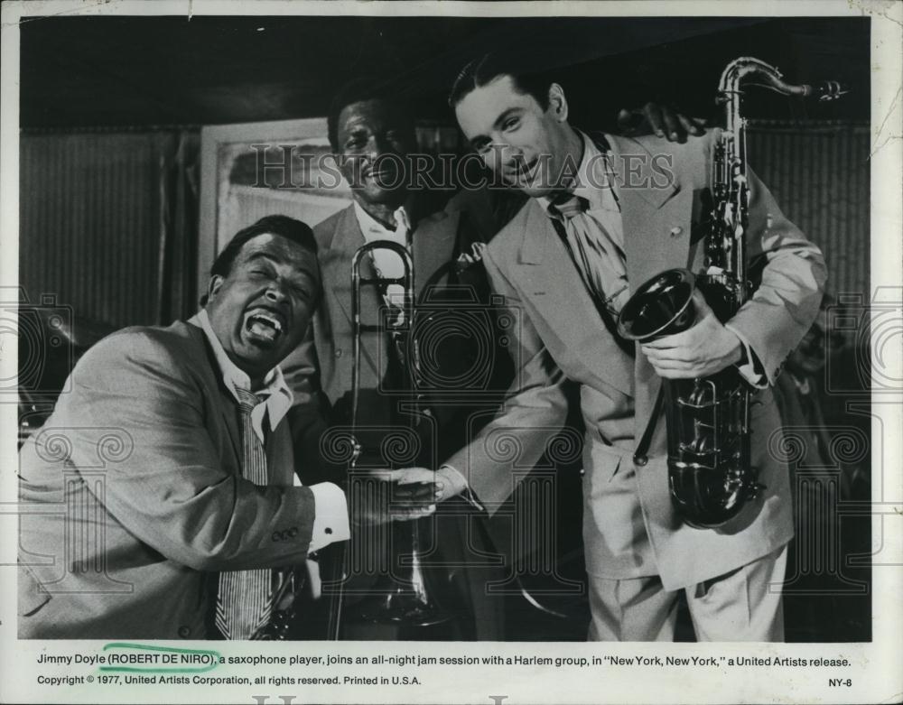 1977 Press Photo Actor Robert de Niro in "New York, New York" - RSL88197 - Historic Images