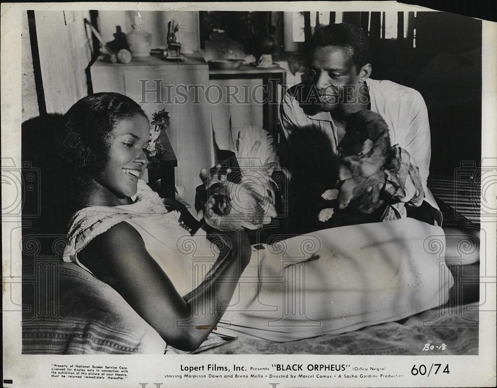 1960 Press Photo Marpess Dawn and Lreno Mello stars in &quot;Black Orpheus&quot; - Historic Images