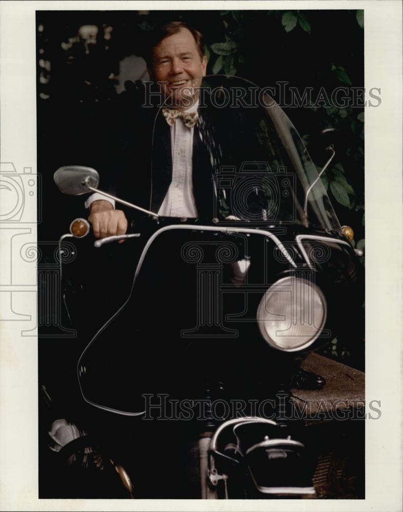 1995 Press Photo Jim Rogers, Author - RSL65449 - Historic Images