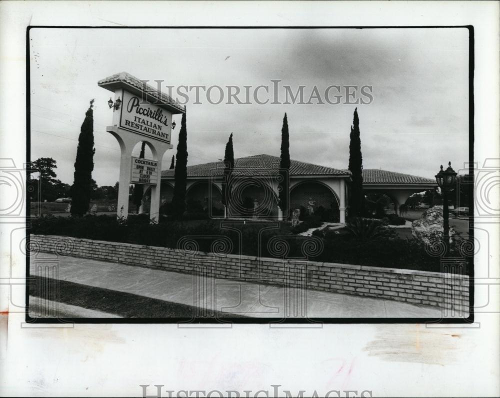 1985 Press Photo exterior of Piccirilli&#39;s Italian restaurant in Bradenton, FL - Historic Images