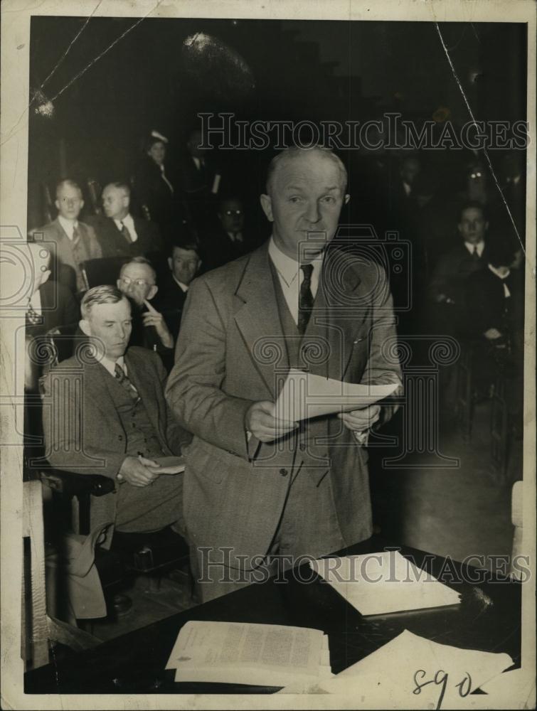 1943 Press Photo Louis Webster Commissioner Of Agriculture At MAss Hearing - Historic Images