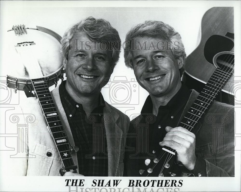 Press Photo Musicians, The Shaw Brothers to permorm a concert - RSL90659 - Historic Images