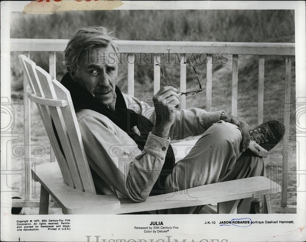 1977 Press Photo Actor Jason Robards starring in "Julia" - RSL85415 - Historic Images
