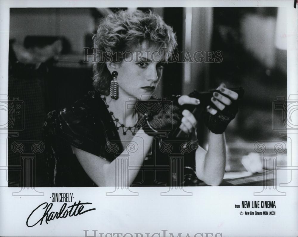 1985 Press Photo ISabelle Huppert Stars In &quot;Sincerely Charlotte&quot; - RSL86743 - Historic Images