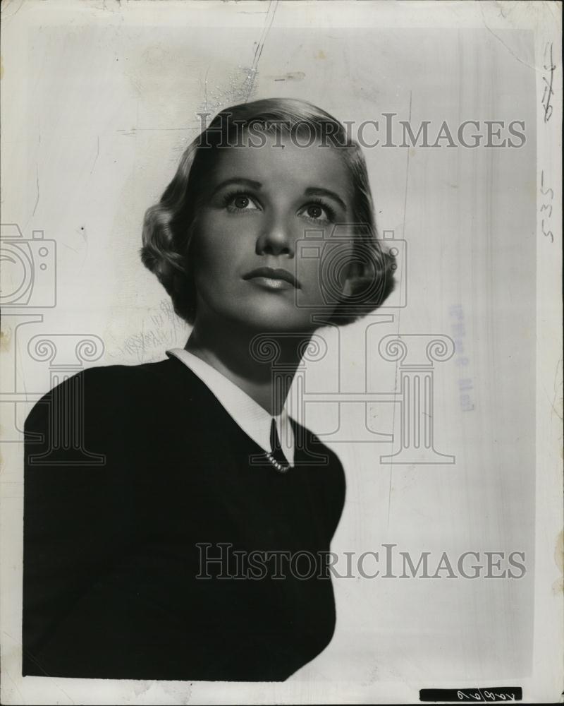 1951 Press Photo American Actress Barbara Bel Geddes Stars In Moon Is Blue Film - Historic Images