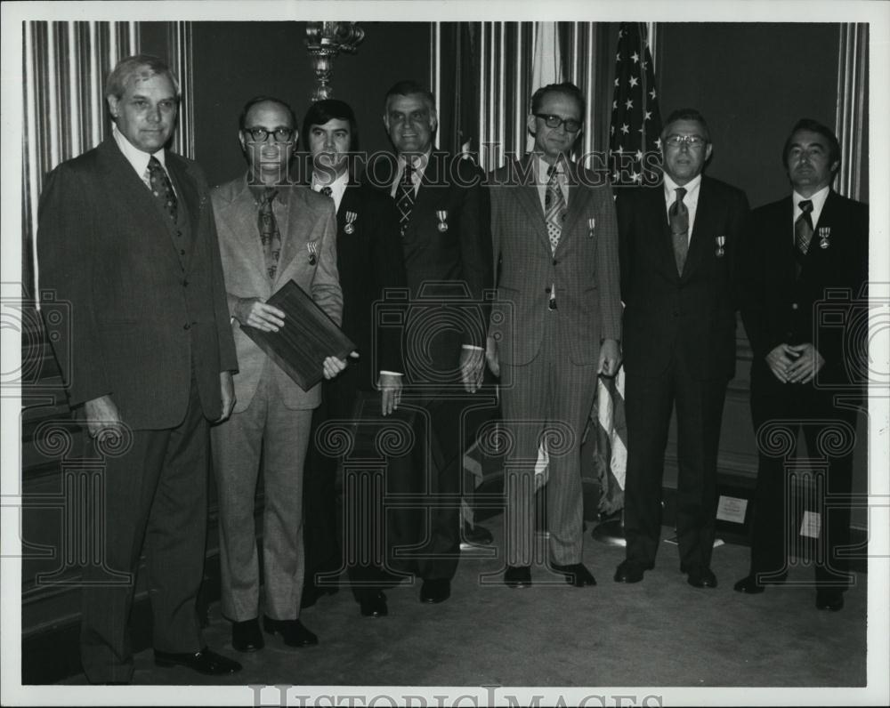 1974 Press Photo Federal Highway Administrators Norbert Tilmann Kevin Heanely - Historic Images