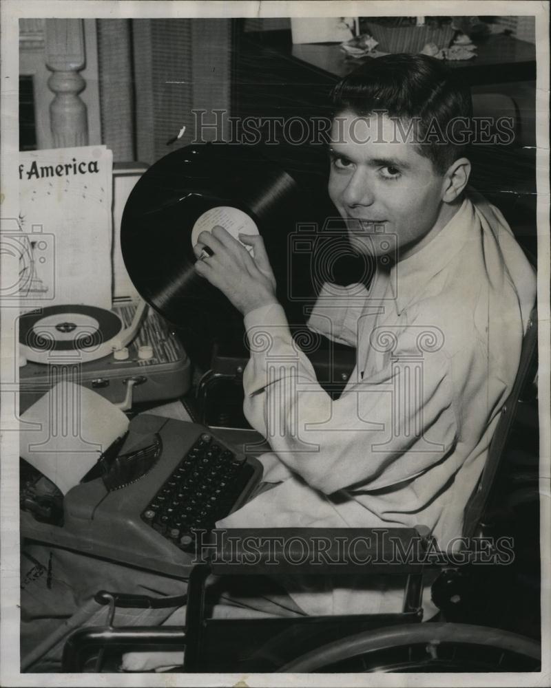 1960 Press Photo Robert Savoy Cambridge cribble music career - RSL82433 - Historic Images