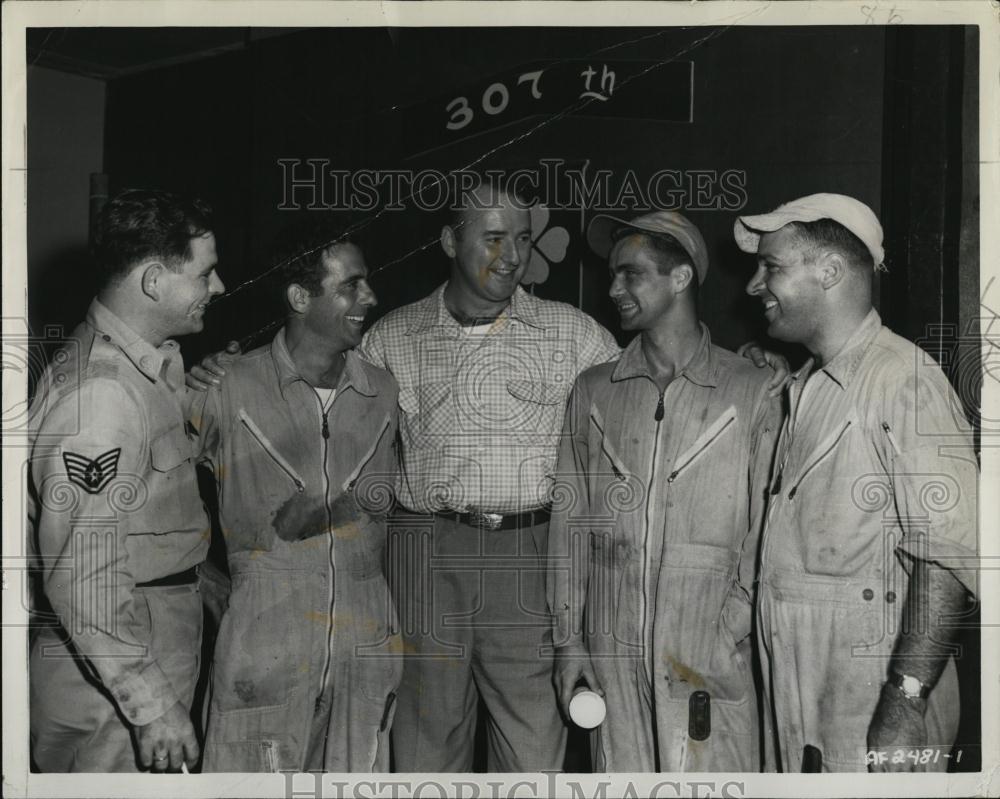 1952 Press Photo Representative William H Bates Massachusetts Staff Sargent - Historic Images