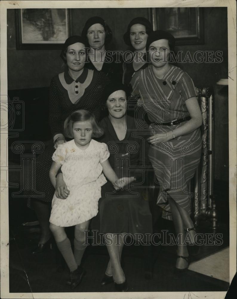 1932 Press Photo Betty O'Hearn, Mrs John F Fitzgerald Jr, Esther McCafferty - Historic Images
