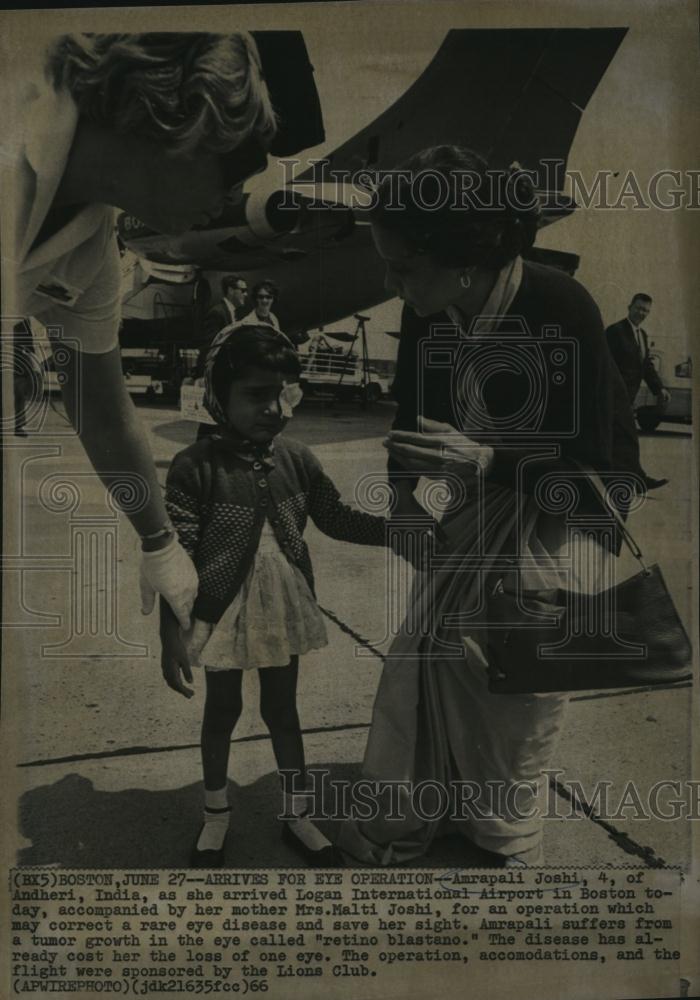 1966 Press Photo Amparali Joshi from India arrived in Boston for Eye Operation - Historic Images