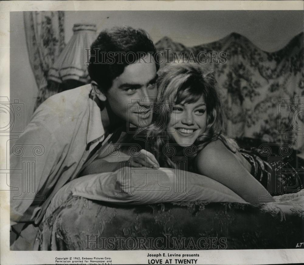 1963 Press Photo Geronimo Meynier & Christina Gajoni in "Love At Twenty" - Historic Images