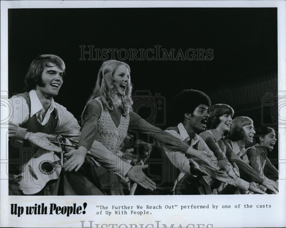 1975 Press Photo Troup for &quot;Up With People&quot; musical - RSL95633 - Historic Images