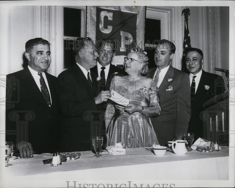 1955 Press Photo Mayor John Hayes, Hon Elisa Shamon, Henry Cheetham Jr - Historic Images