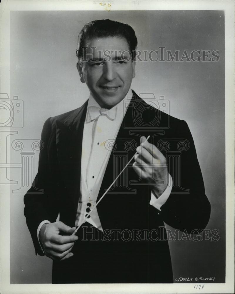 1960 Press Photo Orchestra Conductor Mantovani Promotional Portrait - RSL40883 - Historic Images