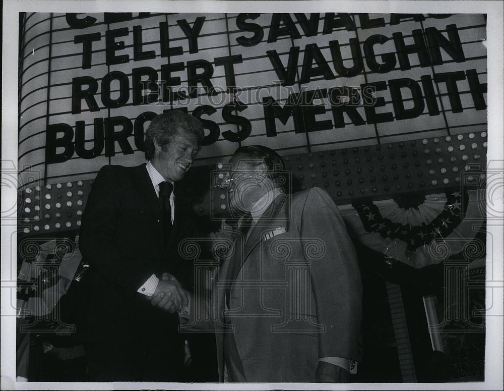 1971 Press Photo actor Tom Stern and Ben Sack at premier of "Clay Pigeons" - Historic Images