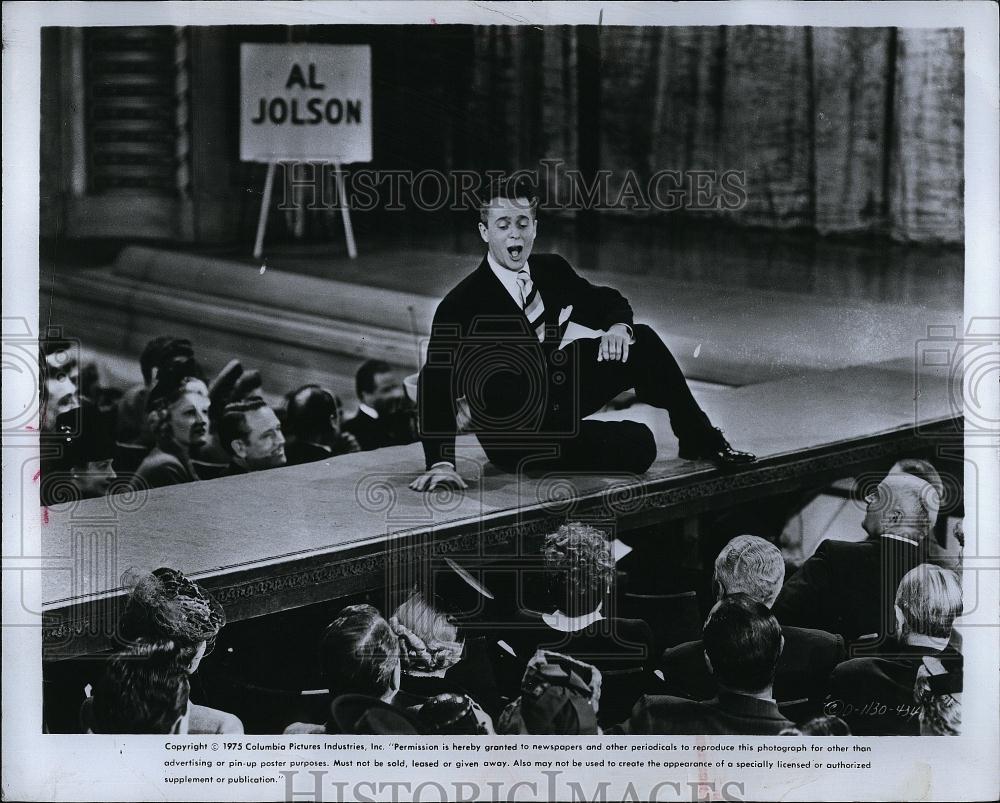 1975 Press Photo Actor Larry Parks in &quot;The Jolson Story&quot; - RSL89917 - Historic Images