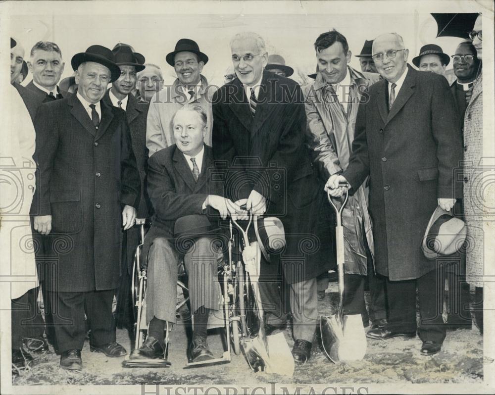 1961 Press Photo Leo Benoit, Mayor Collins, Rep John McCormack, Edward Hassen - Historic Images