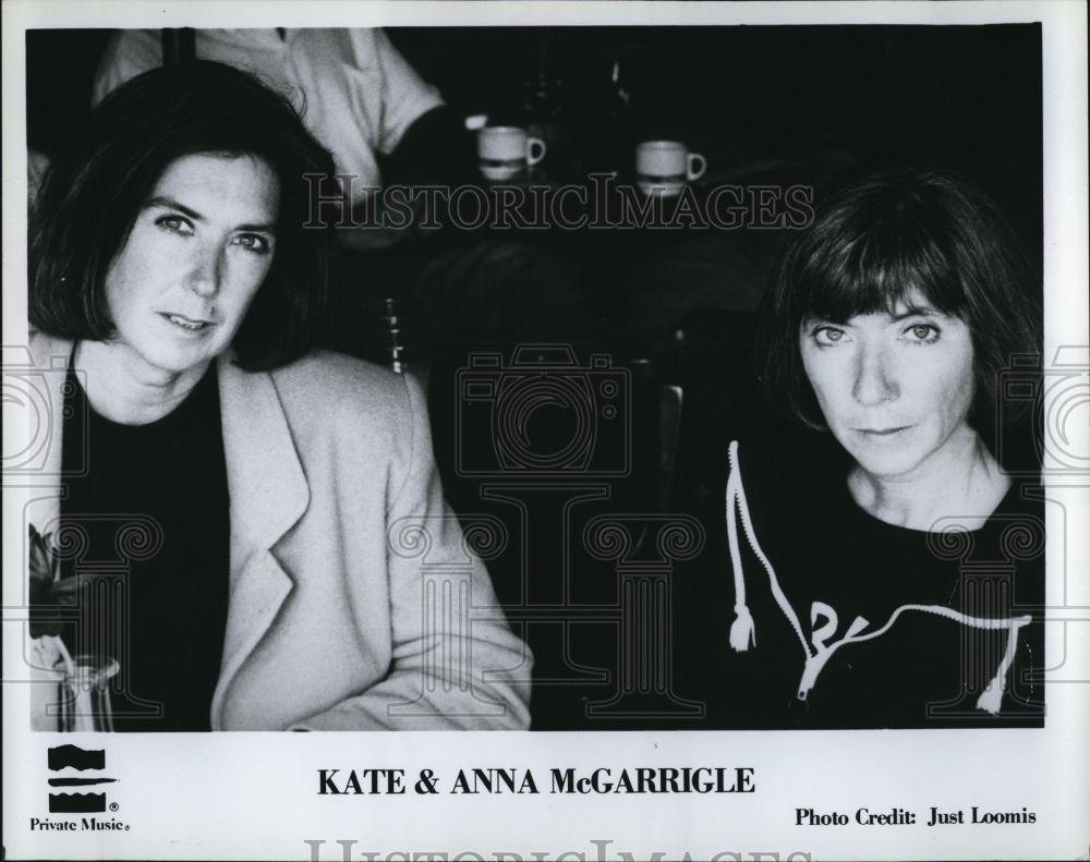 1991 Press Photo Kate &amp; Anna McGarrigle - RSL88335 - Historic Images