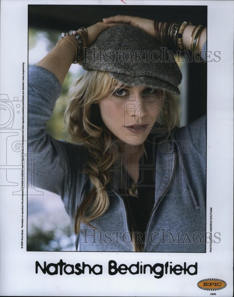2005 Press Photo Popular Musician Natasha Bedingfield - RSL83981 - Historic Images