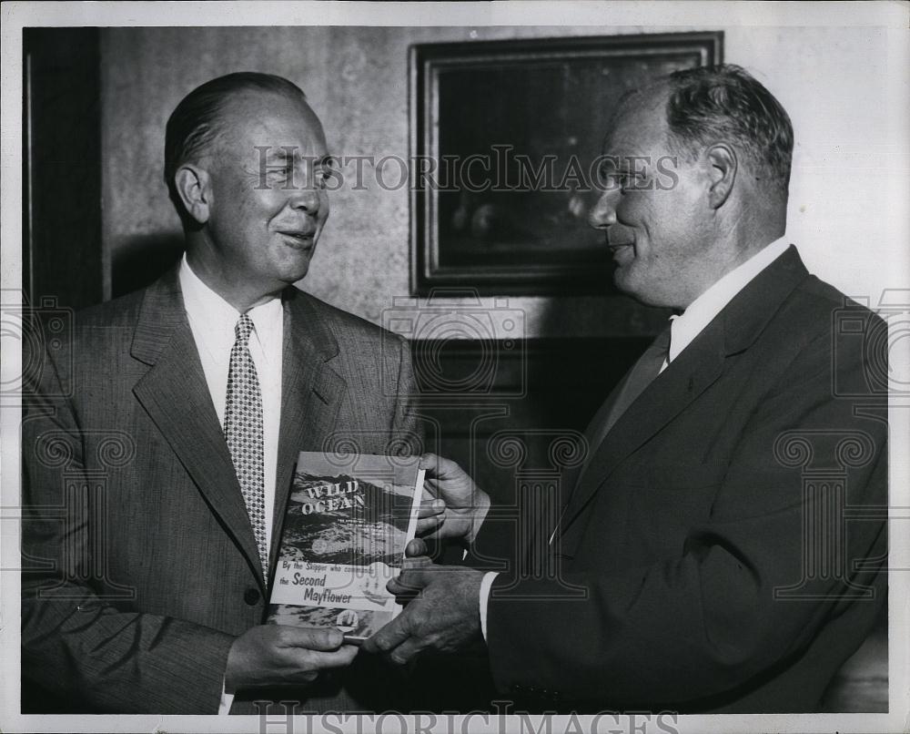 1957 Press Photo Mr Cameron S Thompson v Pres of Jordan March Wild Ocean Vapt - Historic Images