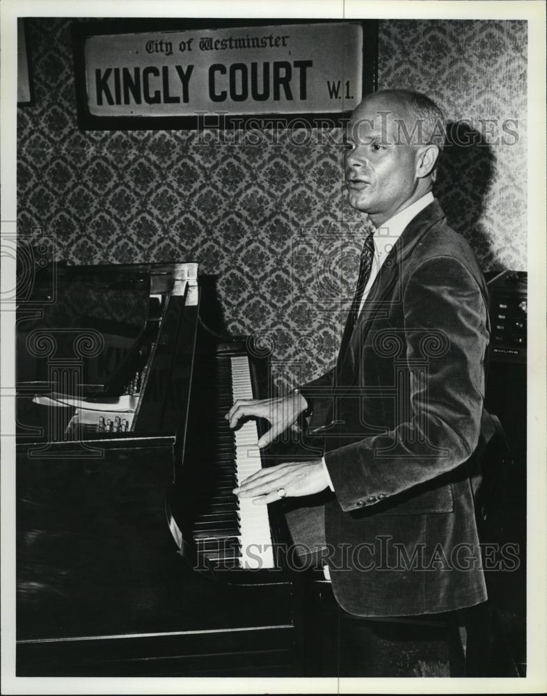 Press Photo Pianist Bobby Wetherbee - RSL42365 - Historic Images