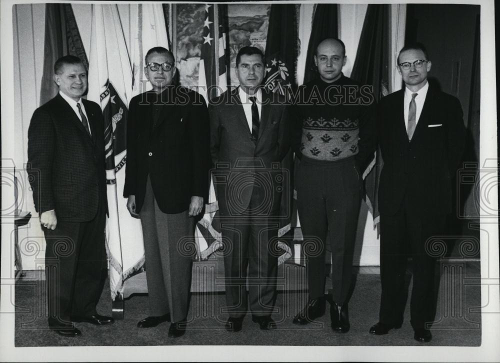 1962 Press Photo Governor John Volpe of Mass with Others - RSL40373 - Historic Images