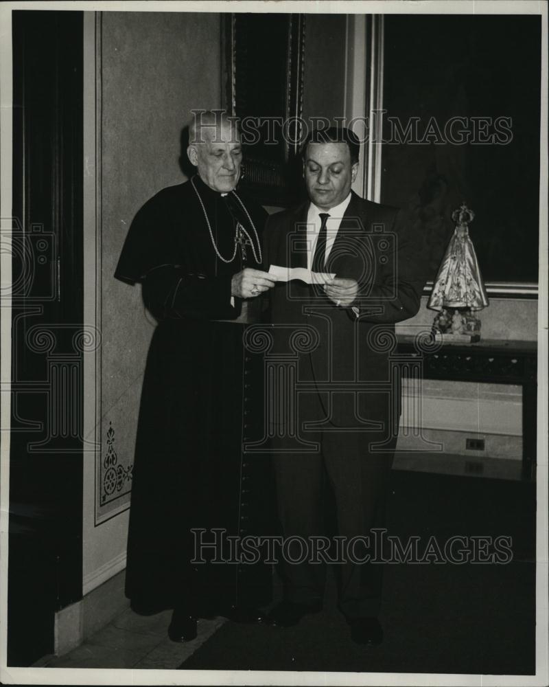 1963 Press Photo Cardinal Cushing &amp; boxing promoter Tony Santos - RSL77961 - Historic Images