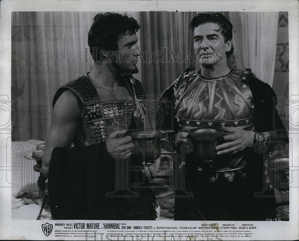 1960 Press Photo Actor Victor Mature & Franco Silva "Hannibal" - RSL91085 - Historic Images