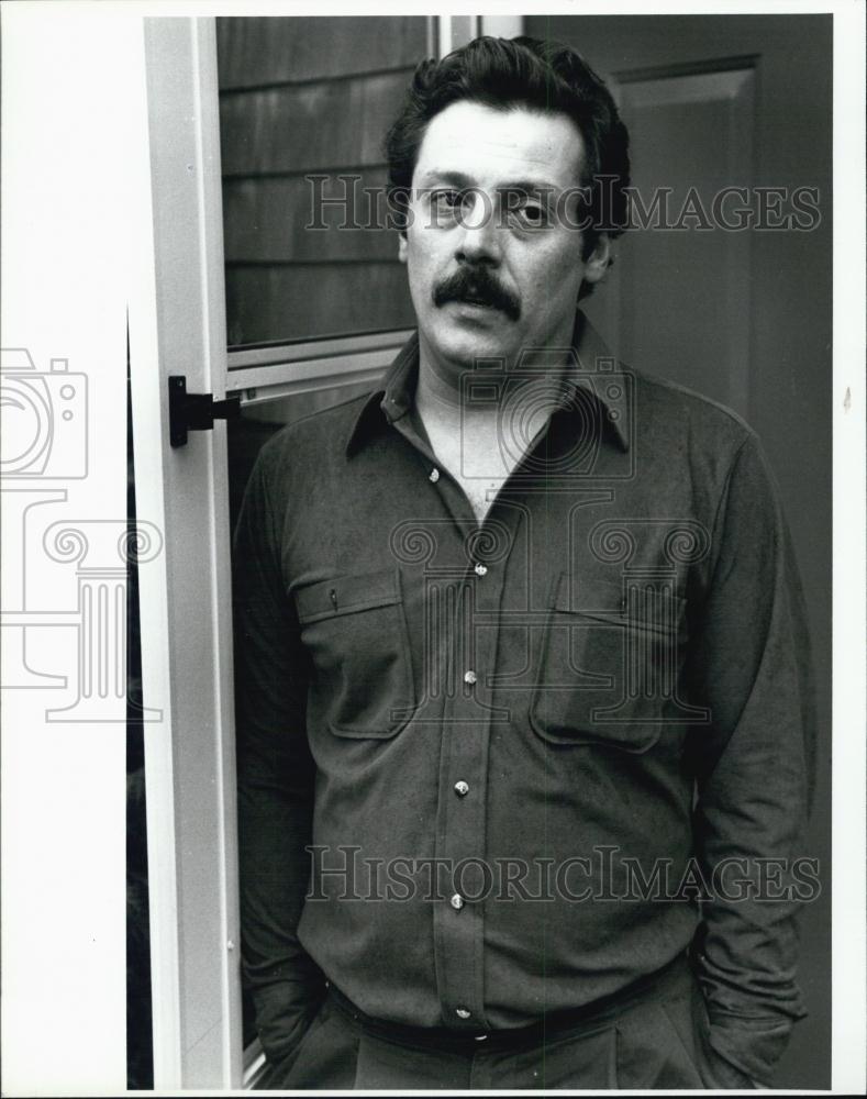 1993 Press Photo Jason Robinson's stepfather-to-be Michael Andrade - RSL02157 - Historic Images