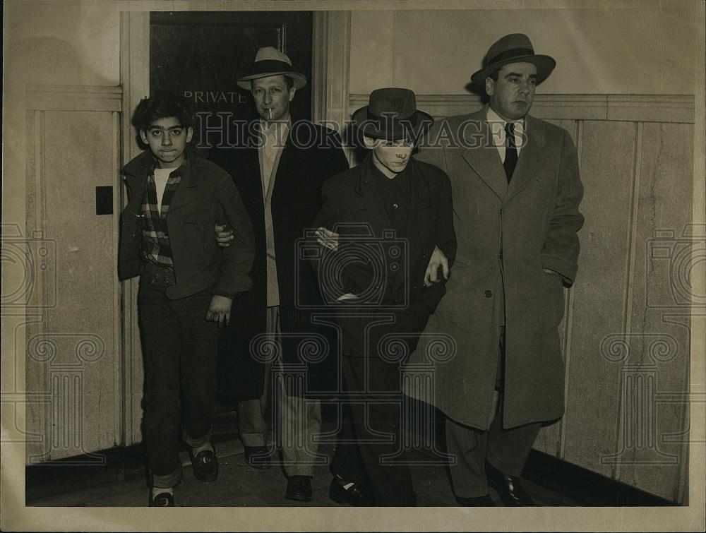 1950 Press Photo Paul Shannon Juvenille Officer Louis Pucillo James Dittman - Historic Images