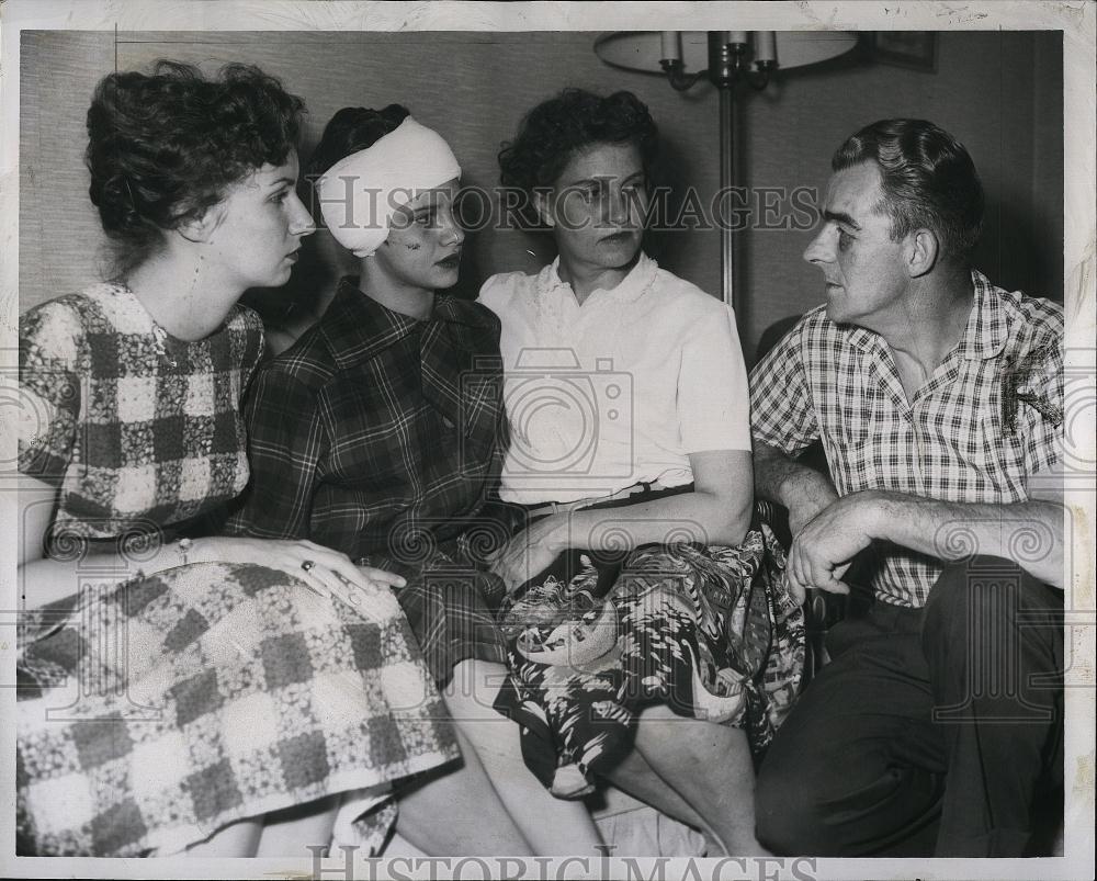 1961 Press Photo Parkhurst Family Daughter Marcia Was Cut With Knife - RSL89977 - Historic Images