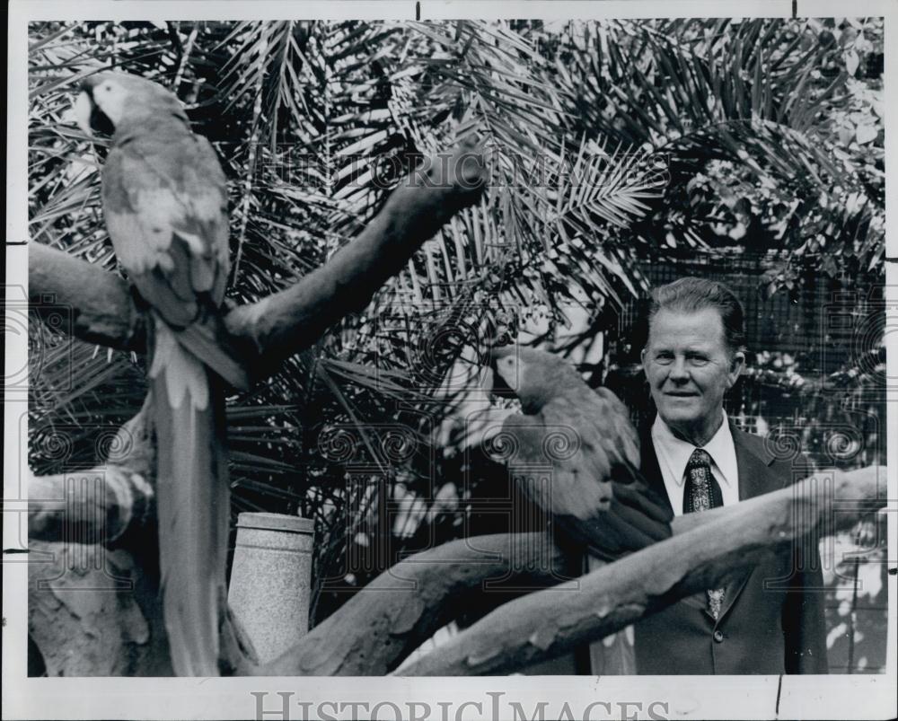 1979 Press Photo Ralph V Turner Creator Sunken Gardens Horticultural Exhibit - Historic Images