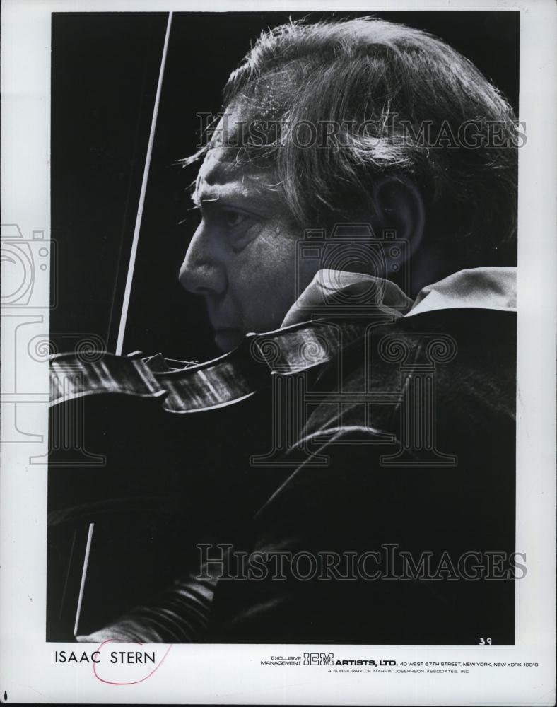 Press Photo Isaac Stern world-renowned violinist gives recital - RSL80251 - Historic Images