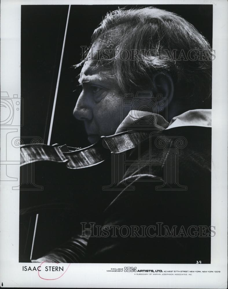 Press Photo Isaac Stern world-renowned violinist gives recital - RSL80251 - Historic Images