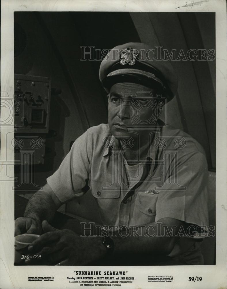 1959 Press Photo Actor Steve Mitchell In "Submarine Seahawk" - RSL82937 - Historic Images