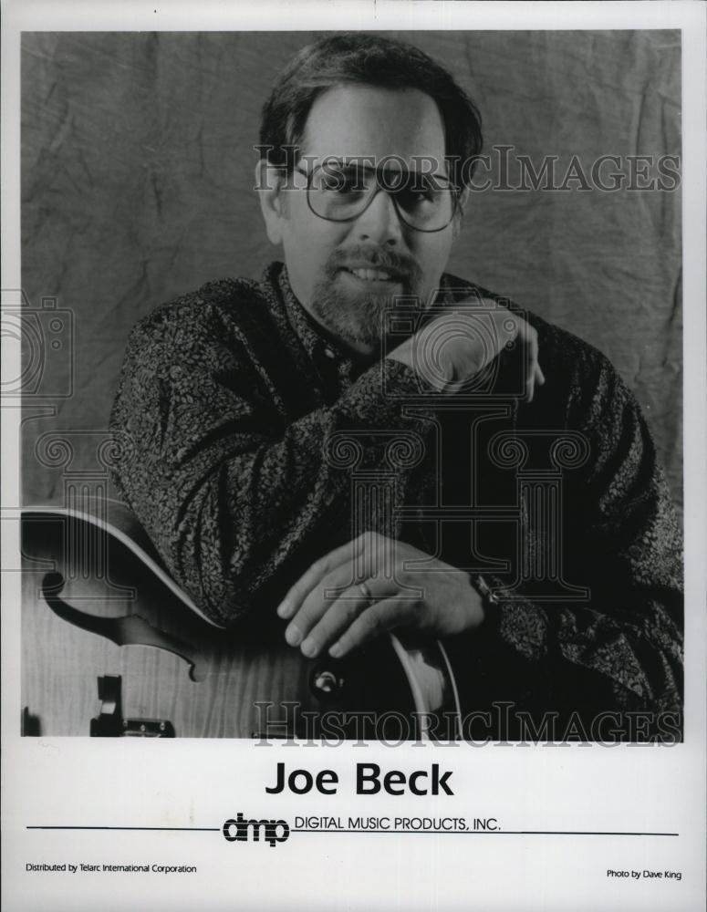 Press Photo Joe Beck, American Guitarist - RSL83927 - Historic Images