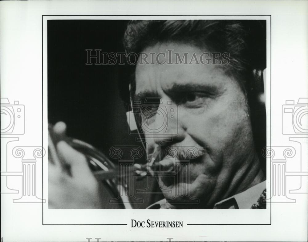 Press Photo Doc Severinsen, American pop and jazz trumpeter - RSL39673 - Historic Images