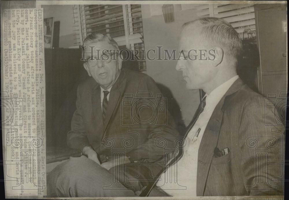 1967 Press Photo Arkansas Police Director Lynn Davis, Pulaski Sheriff B Mackey - Historic Images