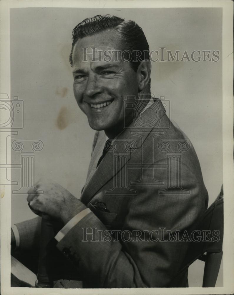 Press Photo Stage Actor Donald Woods &quot;The Moon Is Blue&quot; - RSL47155 - Historic Images