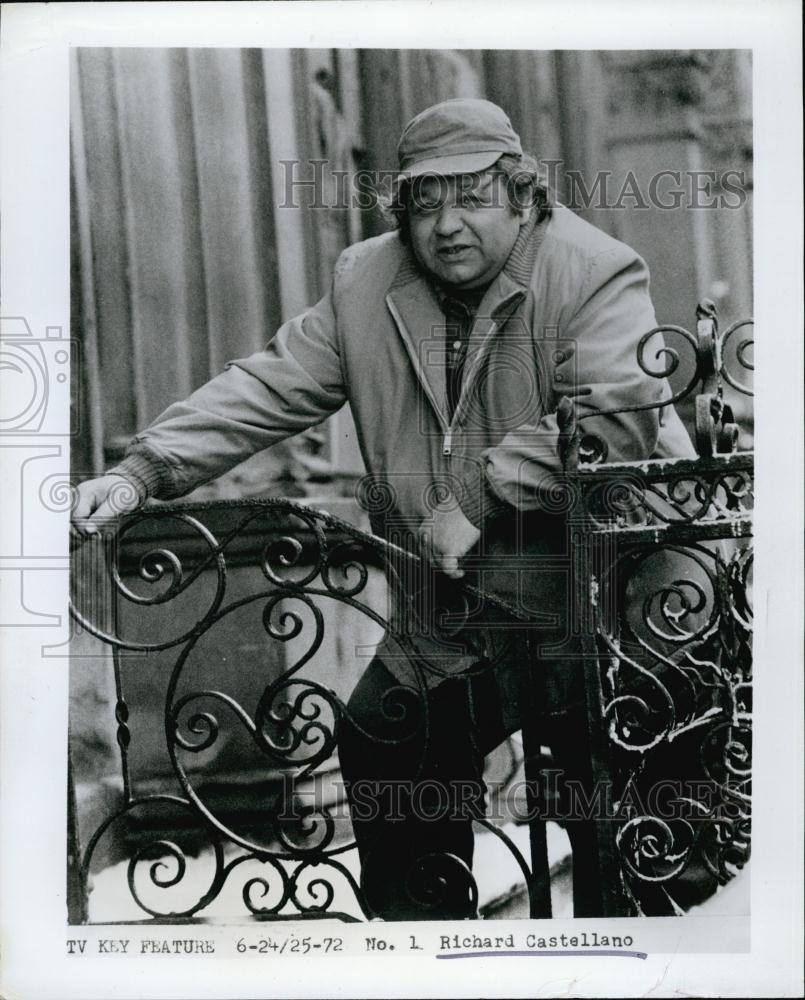 1975 Press Photo Richard Castellano staring in "The Super" - RSL61855 - Historic Images