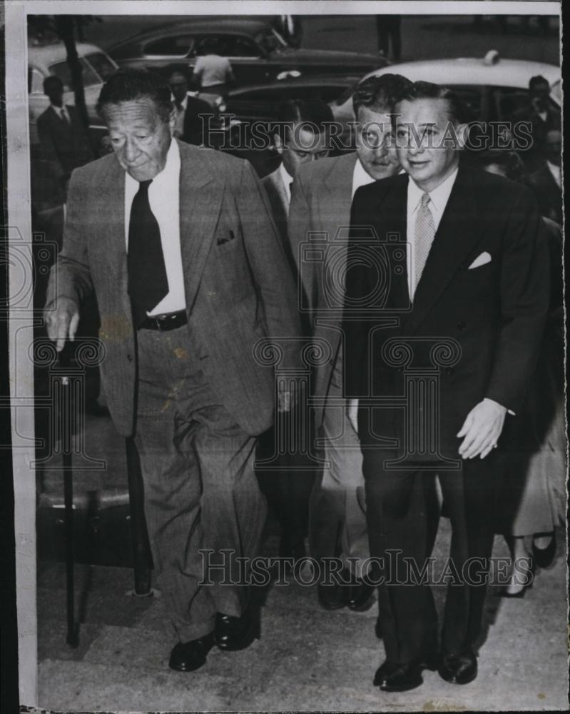 1952 Press Photo Lawyer Arthur Garfield Hayes, Billy Rose, Lyricist, Impresario - Historic Images