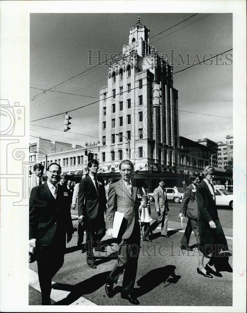 1985 Press Photo John Cannon, Organizer, St Petersburg Chamber Of Commerce Tour - Historic Images