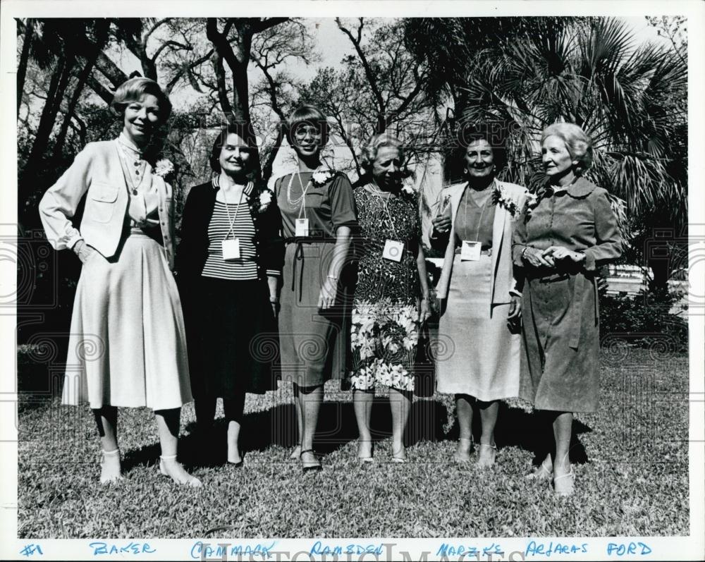 1980 Press Photo New Members of Fine Arts Society Lois Baker, Tess Cammack,Sarah - Historic Images