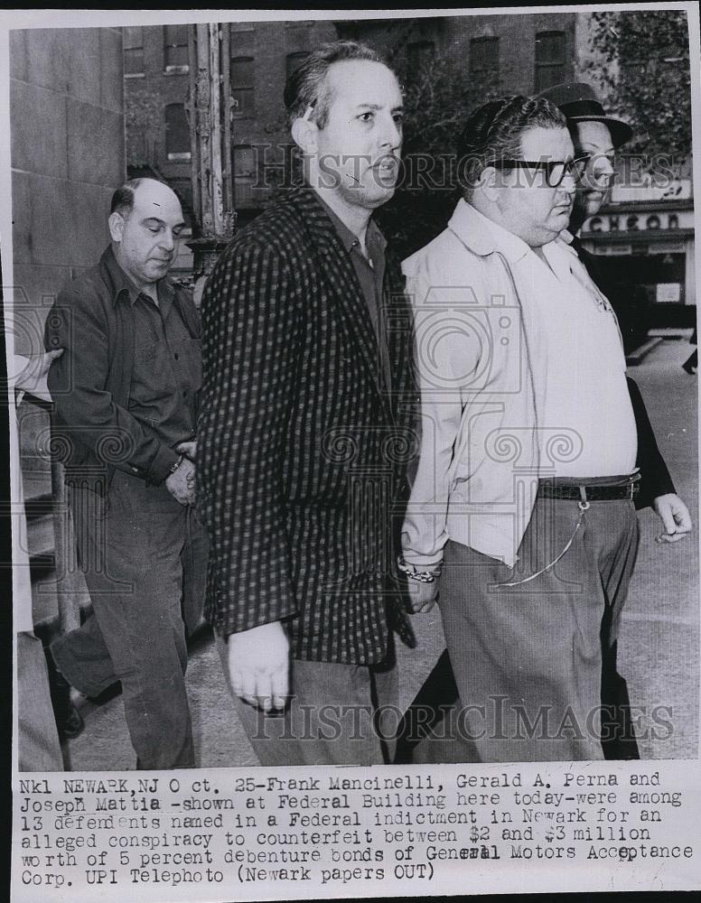 1962 Press Photo Frank Mancinelli Gerald Perna Joseph Mattia In Court - Historic Images