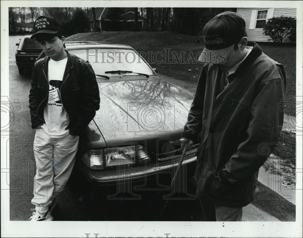 1993 Press Photo Chad Gracia Scott Rymszewicz Friends Murdered Student Jason - Historic Images