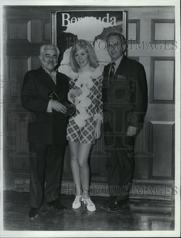 1970 Press Photo Adrian Comins President & Co-Founder Of PT Brake Co - Historic Images