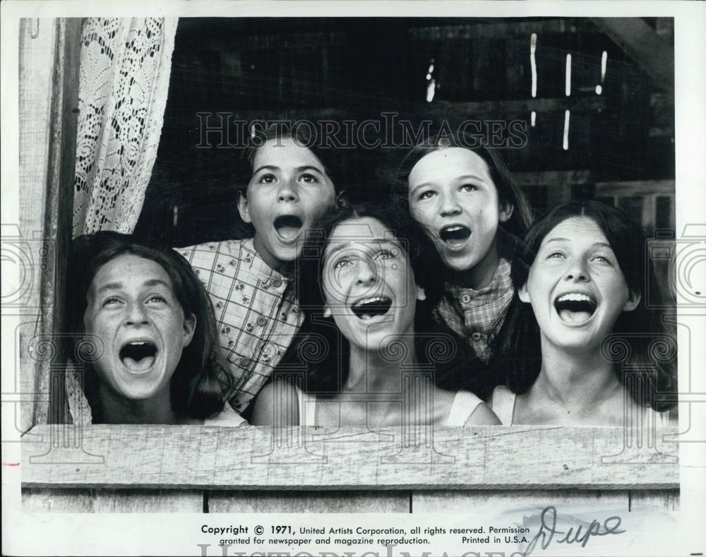 1971 Press Photo Rosalind Harris in a scene from "Fiddler on the Roof" - Historic Images